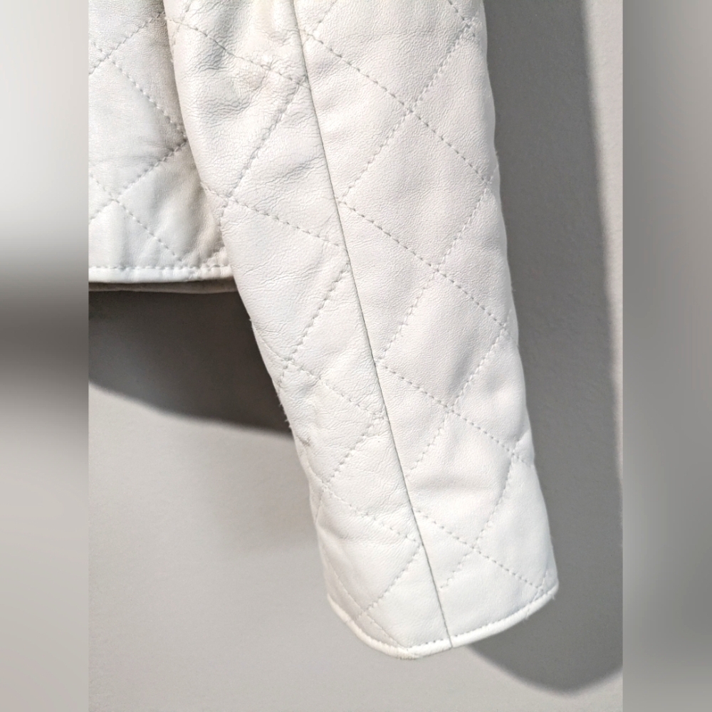 Wilsons Leather White Quilted Jacket - Picture 11 of 16
